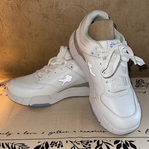 KURU Kinetic 2 Athletic Shoe,Women’s sz 9,NEW. Don’t pay retail prices,save $130